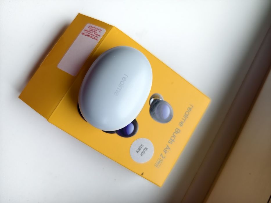 Realme buds air 2 stan bardzo dobry.