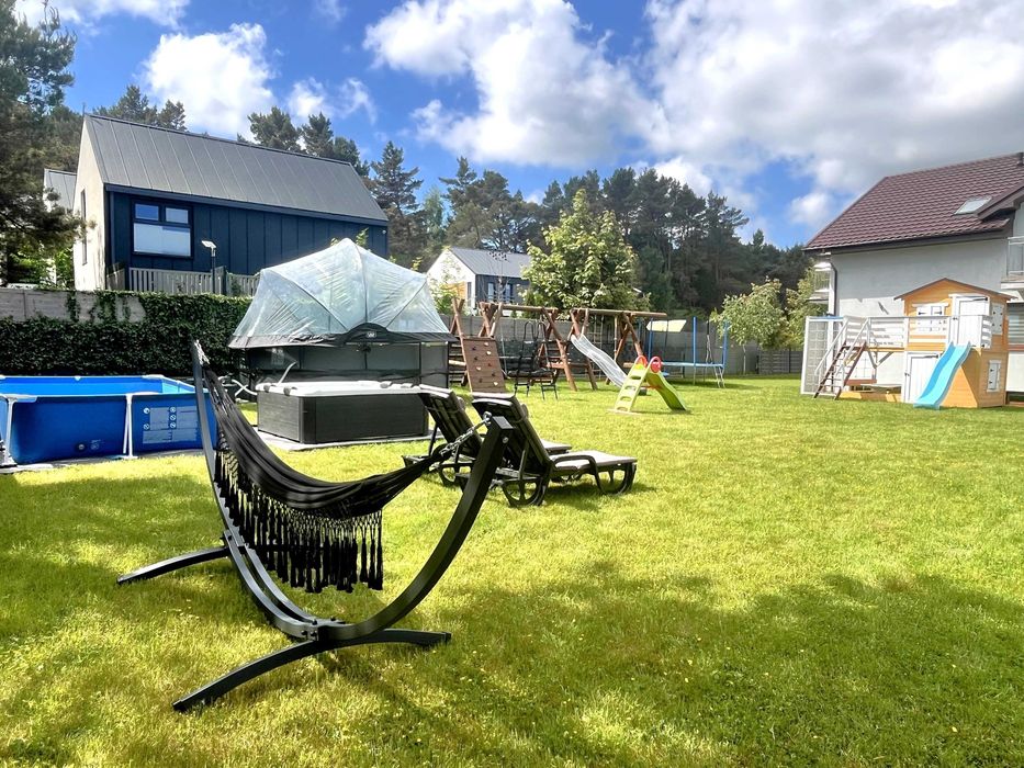 Pokoje apartamenty noclegi wczasy nad morzem basen sauna jacuzzi