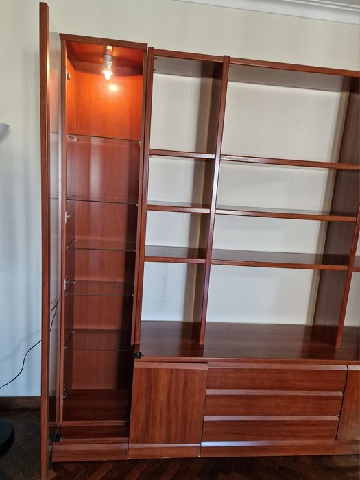 Armário de sala de estar ou de escritório