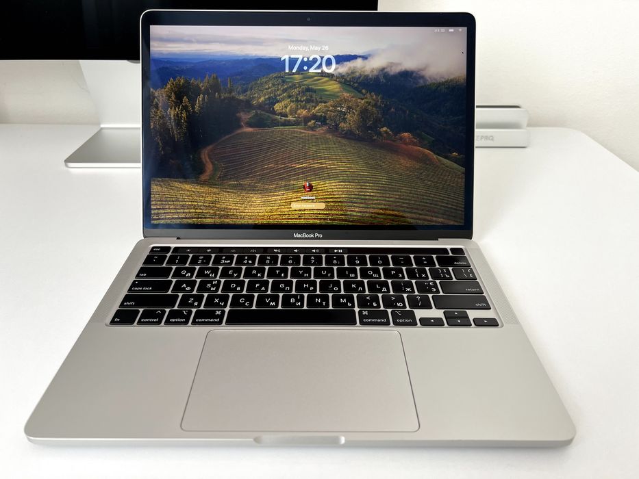 MacBook Pro 13" 2020 (A2251), intel i5, 16GB RAM, 1TB SSD