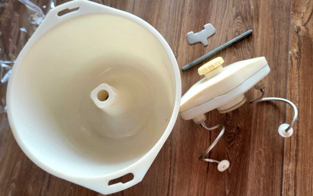 ТЕСТОМЕС. Насадка для кухонного комбайна МРИЯ.  Некомплект