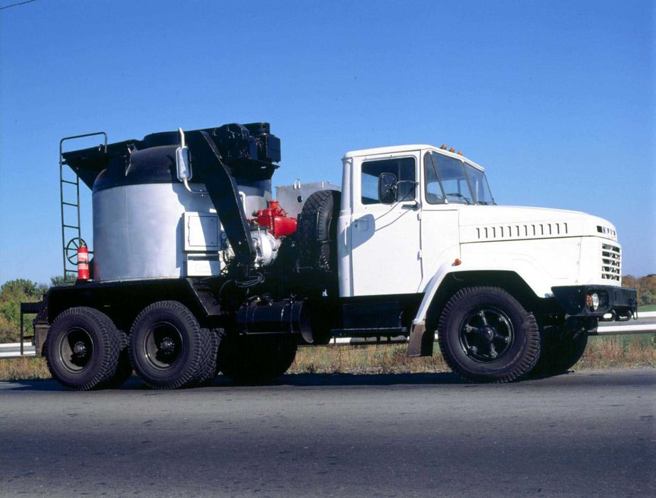 Котел (кохер, термос-бункер) для литого асфальту