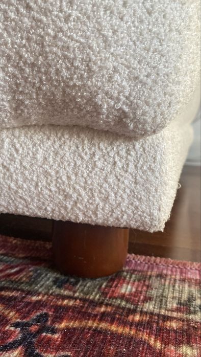 Sofá branco de chenille