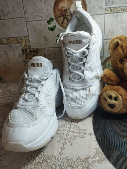 Жіночі кросівки Пума Puma 40 кроссовки