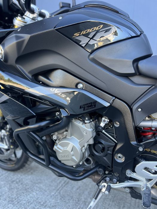 Bmw S1000XR Triple Black