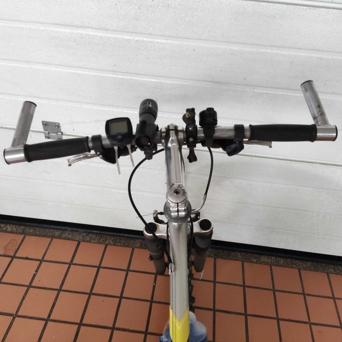 Bicicleta de passeio64309950210689121