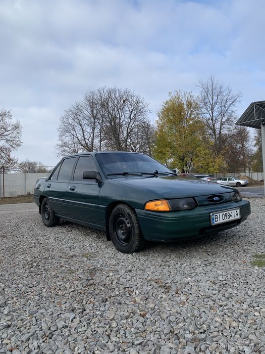 Продам форд ескорт 1994 р автомат