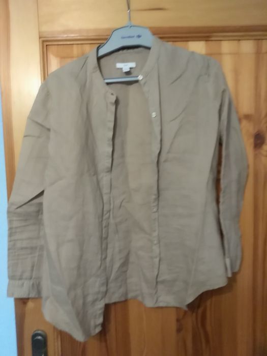 Beżowa koszula. Koszula koszula