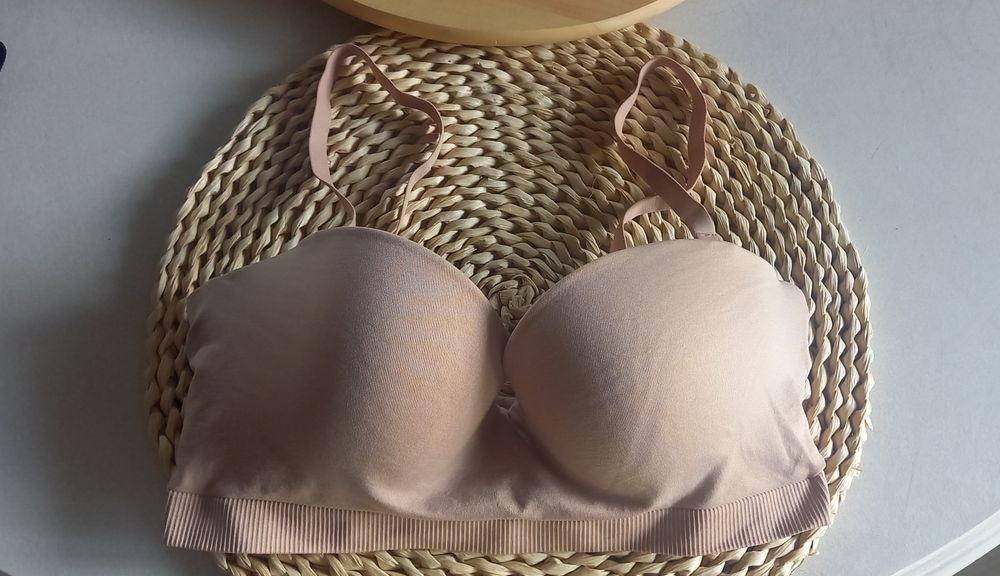 H&M 75D bezszwowa balkonetka bardotka beż stanik biustonosz