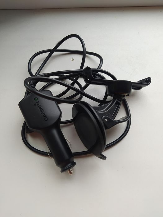 GPS навигатор Garmin Nuvi 1350