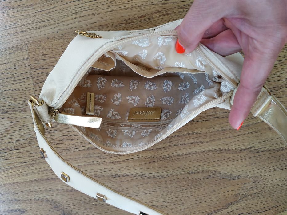 Damska torebka na ramię