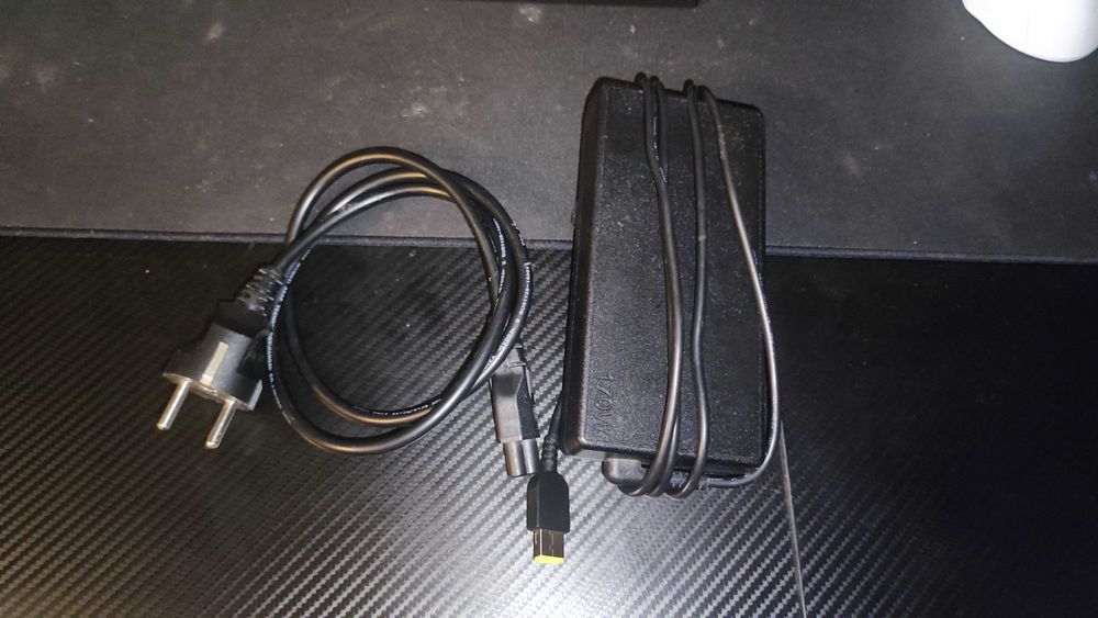 Lenovo Legion 17"