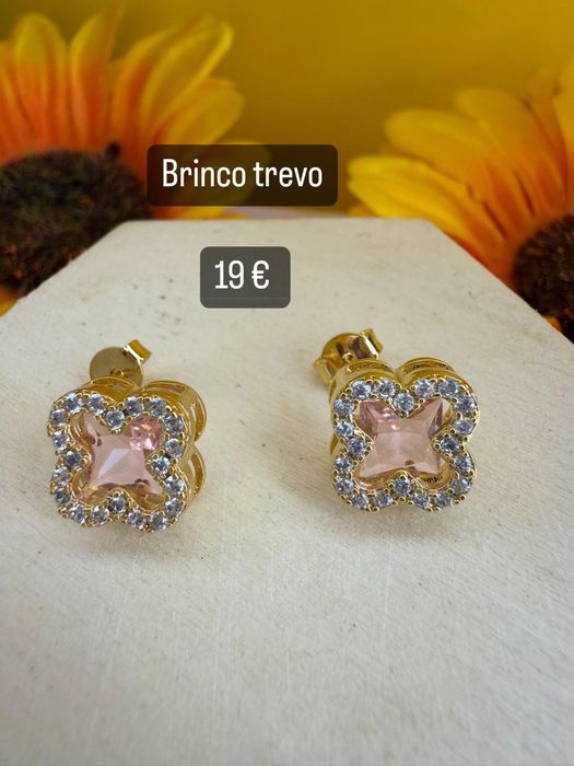 Brinco luxo folheado a ouro 18, com zirconia, semijoia de qualidade.