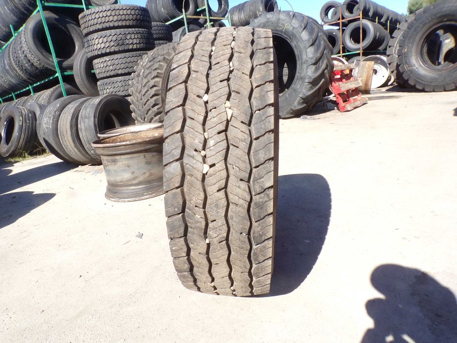 Opona 285/70R19.5 HANKOOK DH35 (640 netto)