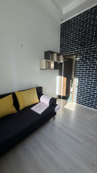 Здам трикімнатну квартиру вул. Жилянська 104/24 Царський будинок