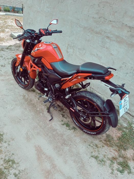Продам ліфан SR200