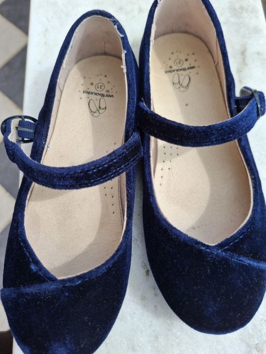 Sabrinas azul menina