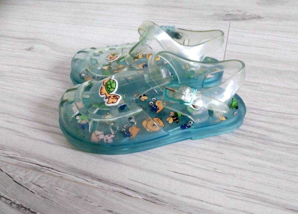 Sandały/ buty do wody