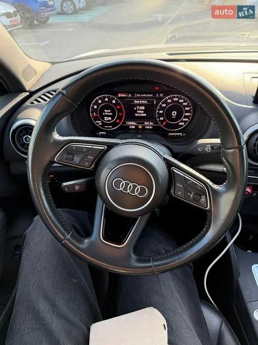 Audi A3 2018 8V (FL) 2.0 TFSI MT