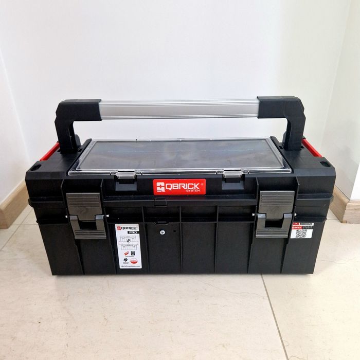 ЕнергоБокс Зарядна Станція з чистим синусом 1.2 1.8 кВт ecoflow blueti