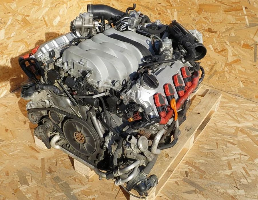 SILNIK KOMPLETNY AUDI Q7 (I GEN. 4L) / VW TOUAREG (I GEN.) 4.2 V8 FSI 350KM - BAR