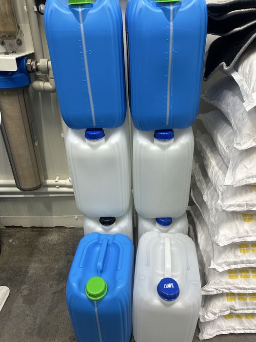 Каністра 20л продам