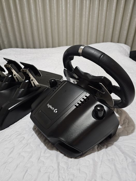 Logitech G920 (Xbox e PC)