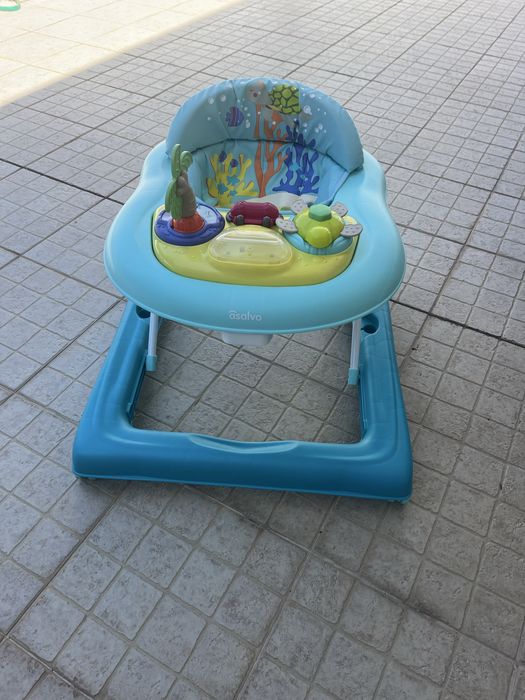 Andador para bebé comonovo
