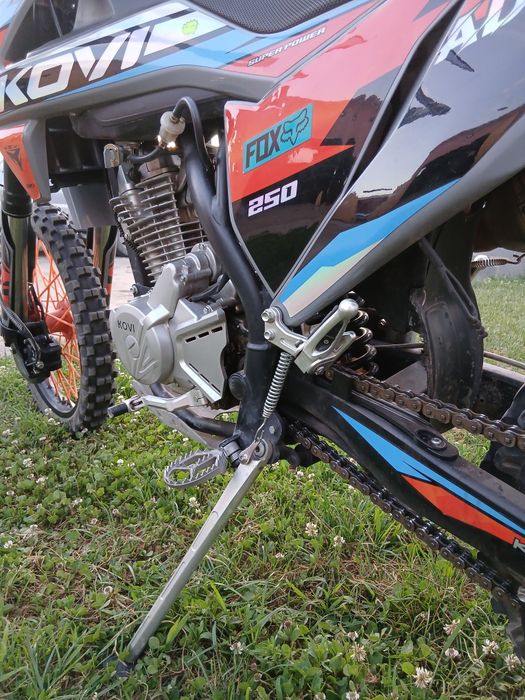 Kovi Advans  250