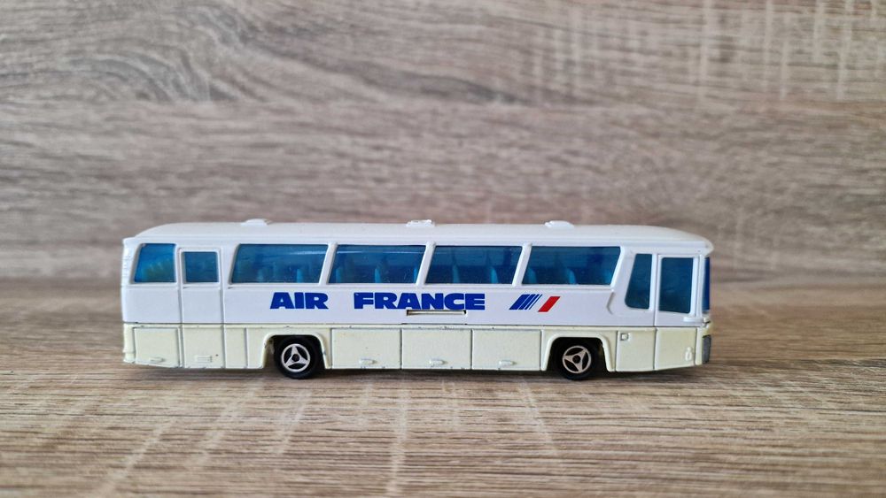 Neoplan Bus 1:87 Majorette
