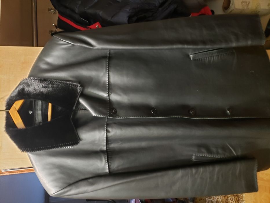 Курточка кожаная с подстежкой