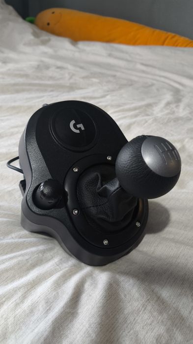 Logitech G923 SE Racing Wheel - кермо з педалями для PS4/PS5/PC