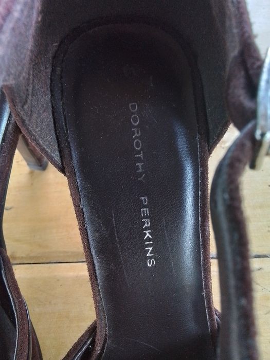 Szpilki Dorothy Perkins r 39
