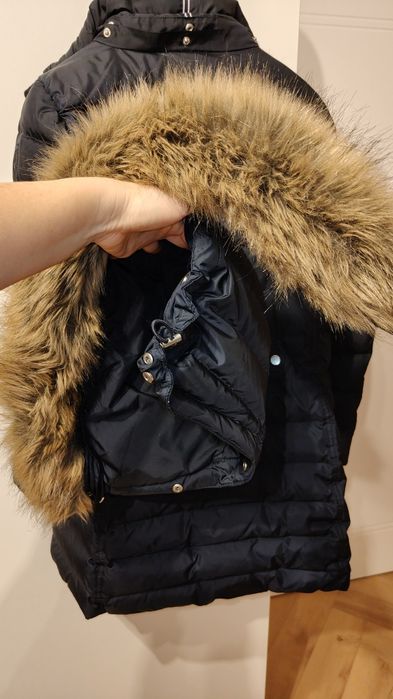 Tommy Hilfiger granatowy puchowy
