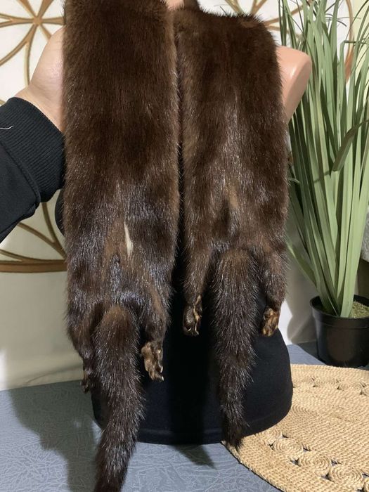 Хутро норки комірець