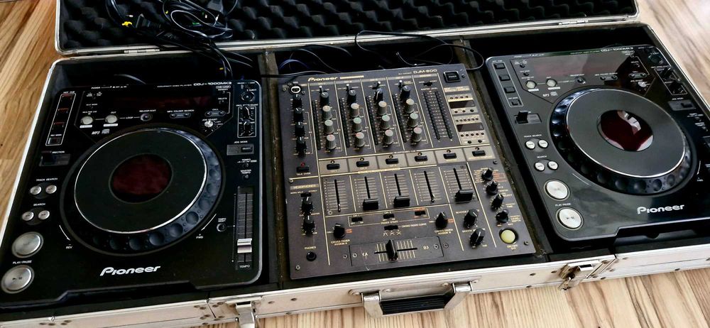 Pioneer CDJ-1000mk3 & DJM-600セット Pioneer CDJ-1000mk3 & DJM-600セット Pioneer CDJ-1000mk3 & DJM-600