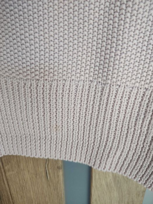 różowy sweter tunika