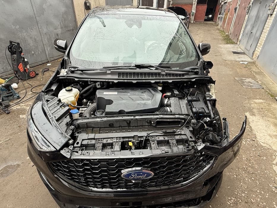 В разборе форд едж ford edge 2.7 ST рест с легким ударом