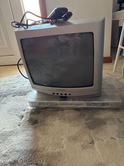 Tv  marca Tecnimagen mais DVD