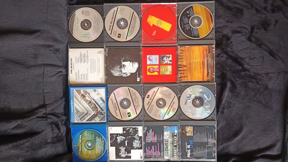 Cd's dos Beatles e Paul McCartney