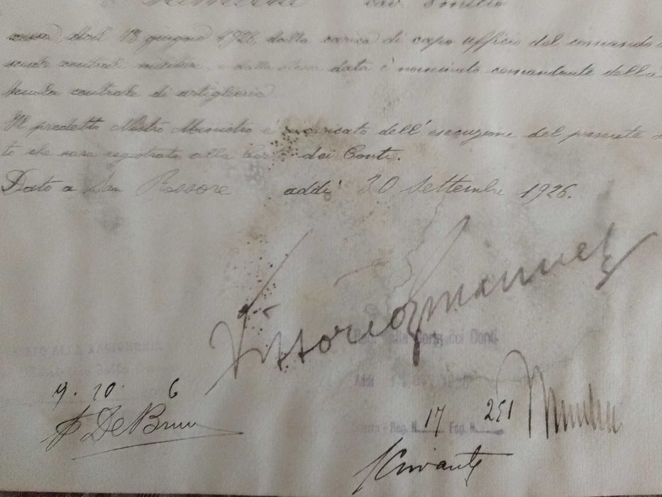 Mussolini - Documento assinado por Mussolini e Rei de Itália - 1926