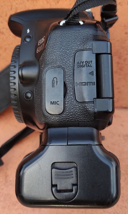 Aparat Canon ... EOS ... 600D ... body