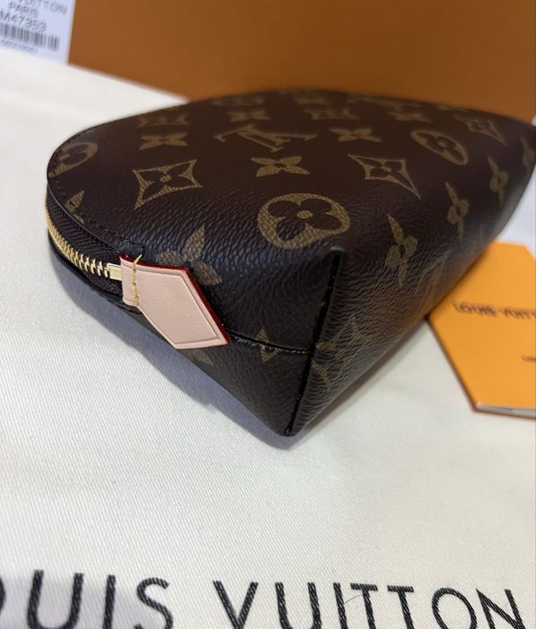 Косметичка Louis Vuitton Cosmetic Pouch PM Monogram Луи Виттон премиум