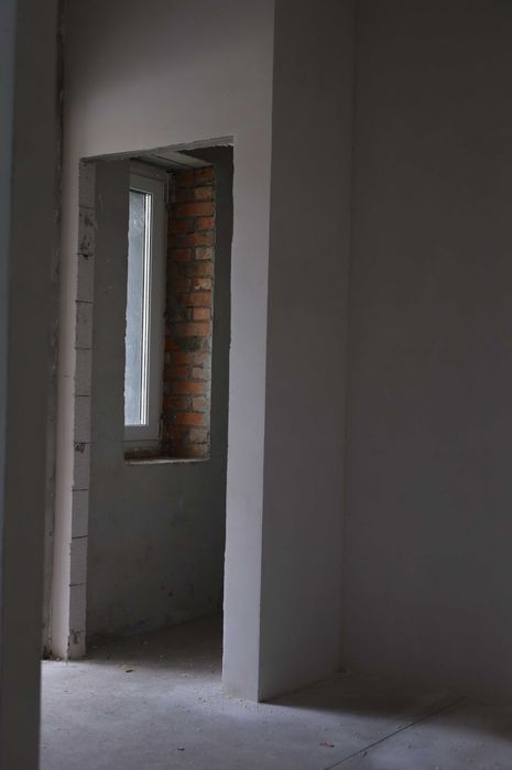 Просторий котедж 142 кв.м. в  передмісті Полтави в гармонії з природою