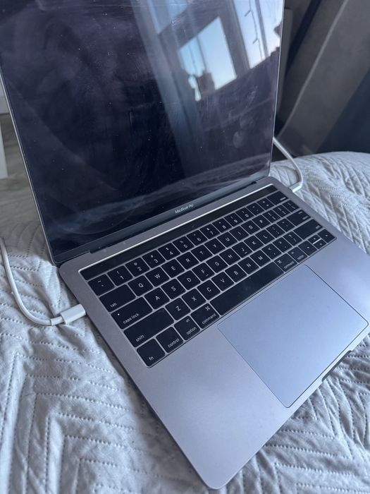 MacBook Pro не працює матрица