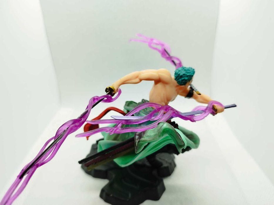 One Piece  Roronoa Zoro Santoryu Action Figure