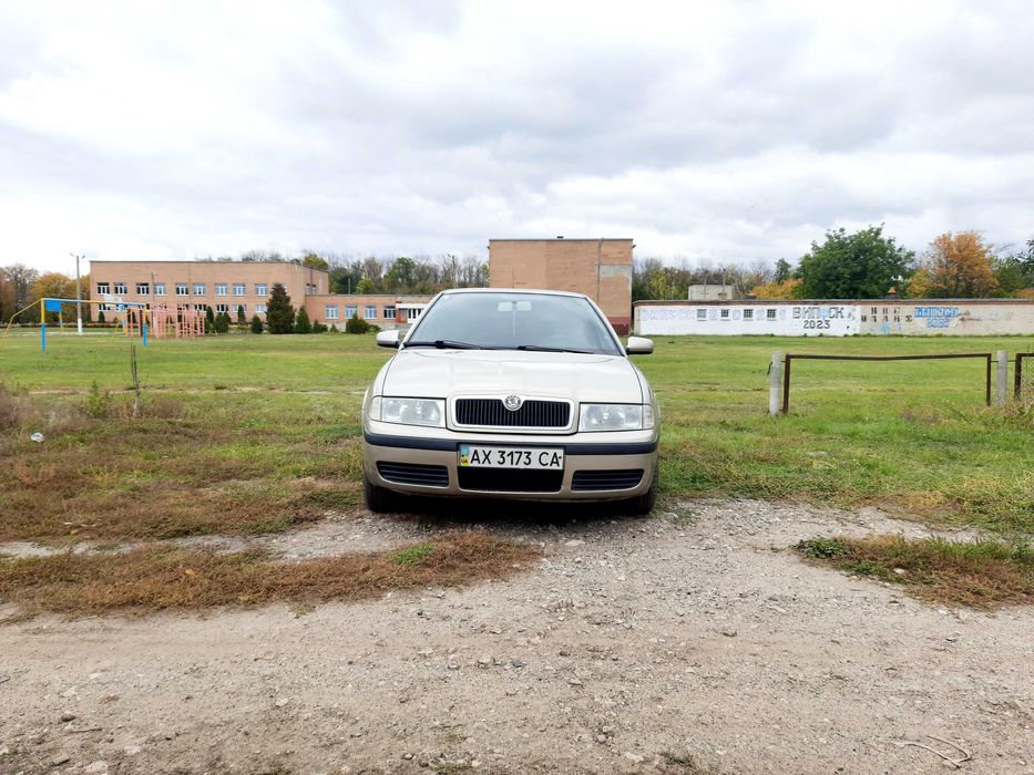 Продам авто Шкода 2005р.