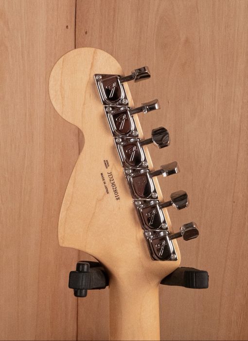 Fender Gotoh MIJ Traditional Late 60s Jaguar — Ice Blue Metallic