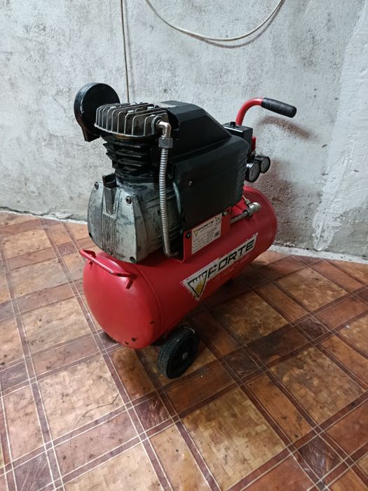 Продам компрессор