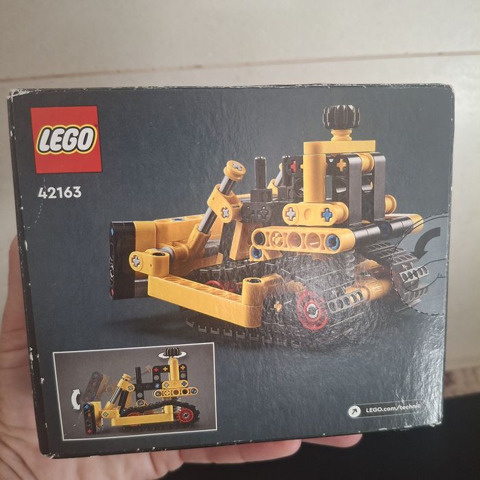 LEGO® Technic Bulldozer Pesado (42163)